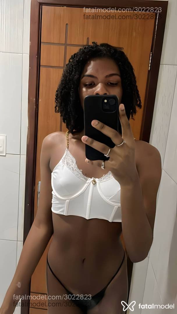 Acompanhante mulher trans morena (o) de olhos pretos em Salvador - Wal souza