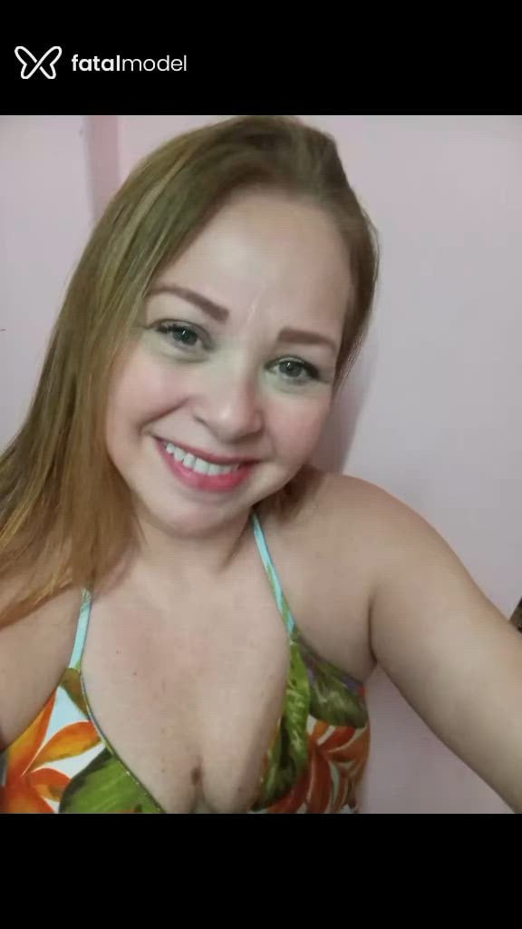 Acompanhante mulher loira (o) de olhos verdes em Petrópolis - Bianca