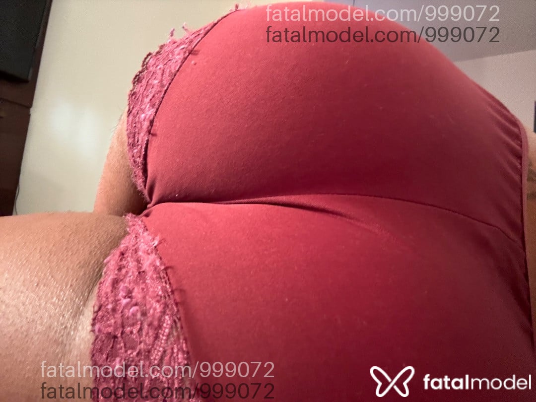 Acompanhante mulher trans morena (o) de olhos castanhos em Bom Despacho - Britney Spears