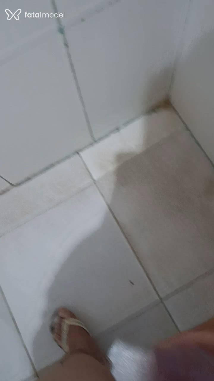 Acompanhante homem com cabelo castanho de olhos castanhos - Jorge