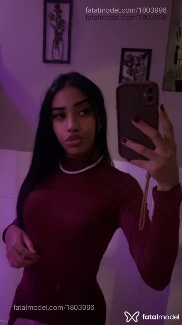 Acompanhante mulher morena (o) de olhos pretos em Porto Alegre - Mary