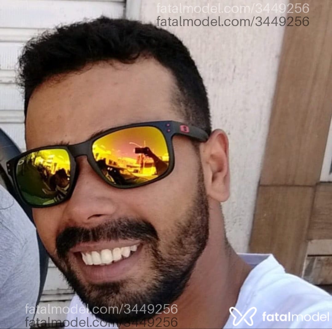 Acompanhante homem morena (o) de olhos castanhos em Goiânia - França