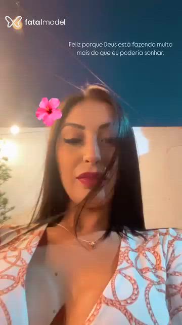 Acompanhante mulher com cabelo castanho de olhos castanhos em Santa Maria - Leticia