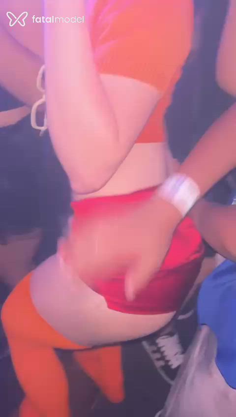 Acompanhante mulher trans morena (o) de olhos castanhos em Santa Maria Acompanhante mulher trans morena (o) de olhos castanhos em Santa Maria - Nikaa