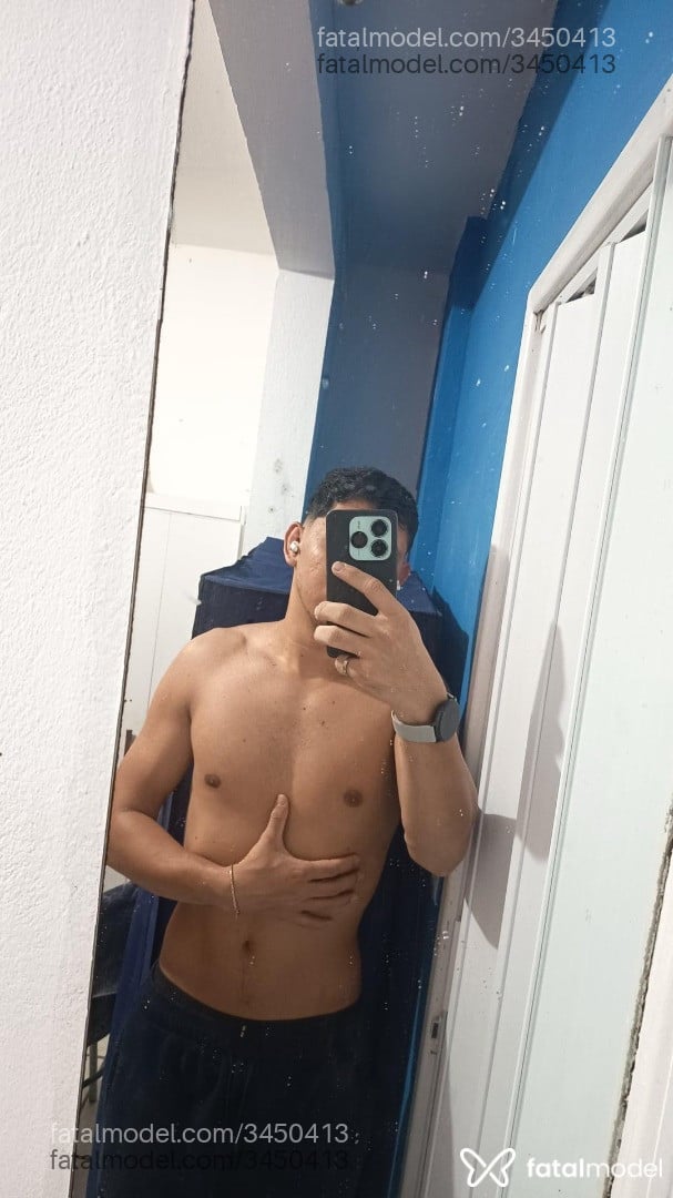 Acompanhante homem morena (o) de olhos castanhos em Florianópolis Acompanhante homem morena (o) de olhos castanhos em Florianópolis - Cemonst