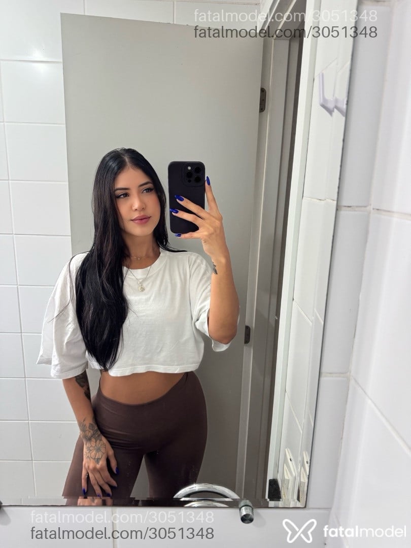 Acompanhante mulher morena (o) de olhos castanhos em São Paulo Acompanhante mulher morena (o) de olhos castanhos em São Paulo - Isadora