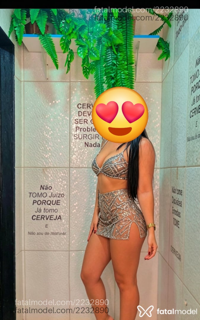 Acompanhante mulher morena (o) de olhos castanhos em Santarém Acompanhante mulher morena (o) de olhos castanhos em Santarém - Robertinha