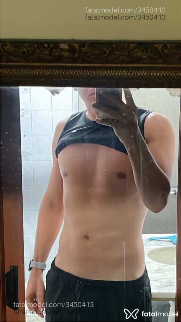 Acompanhante homem morena (o) de olhos castanhos em Florianópolis Acompanhante homem morena (o) de olhos castanhos em Florianópolis - Cemonst