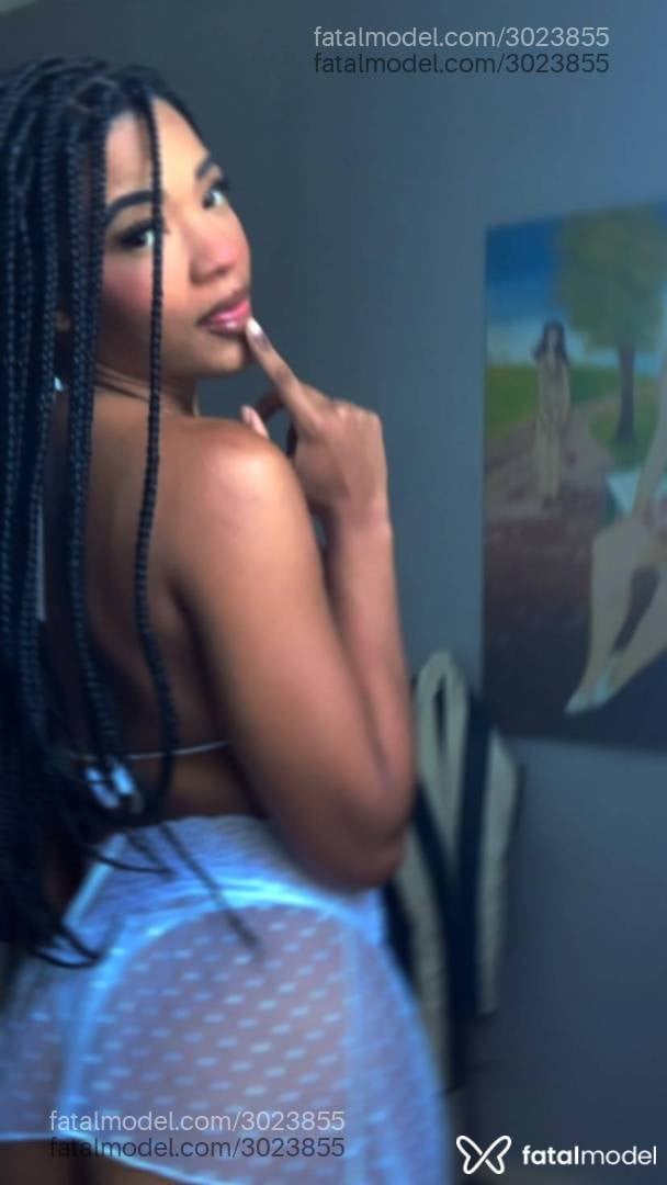 Acompanhante mulher morena (o) de olhos castanhos - Rubi