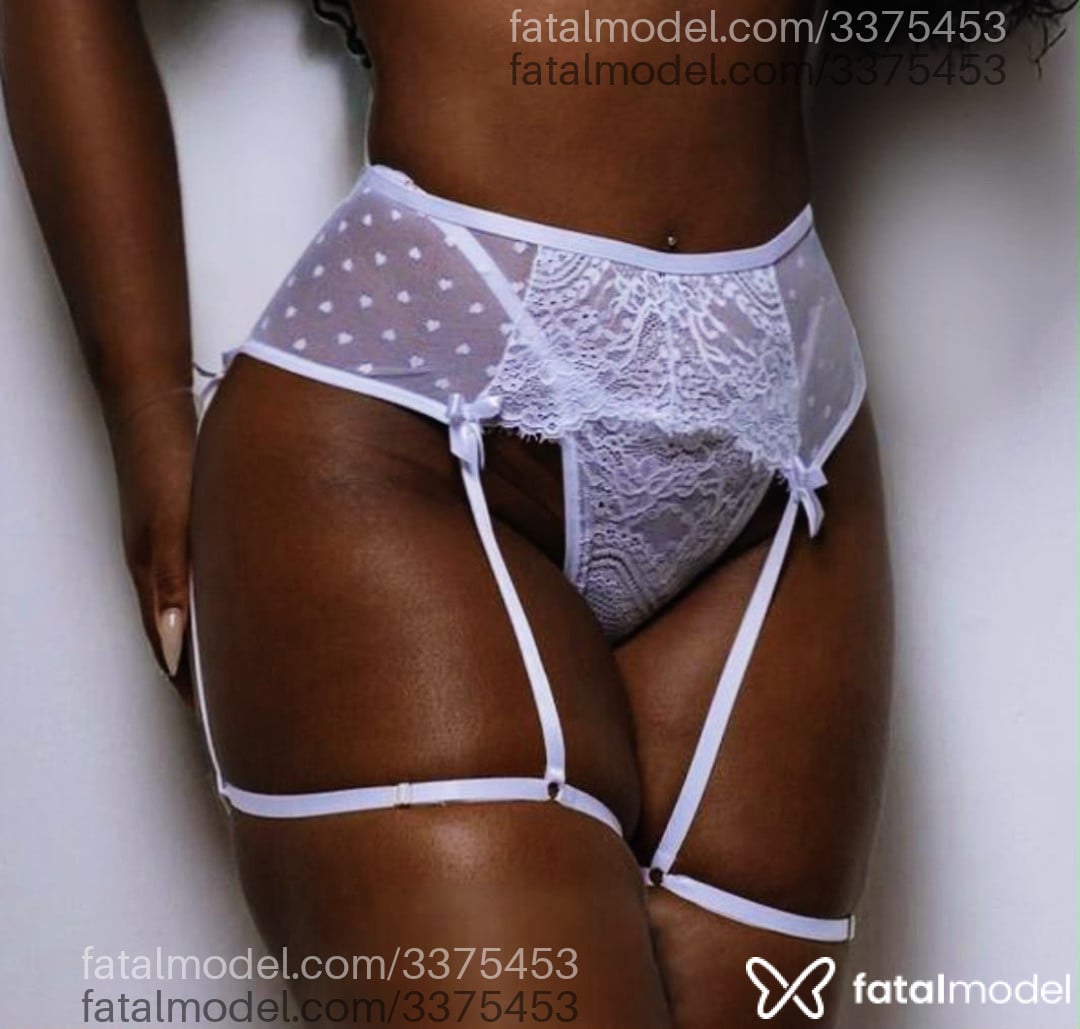 Acompanhante mulher morena (o) de olhos pretos - Melissa Andrade