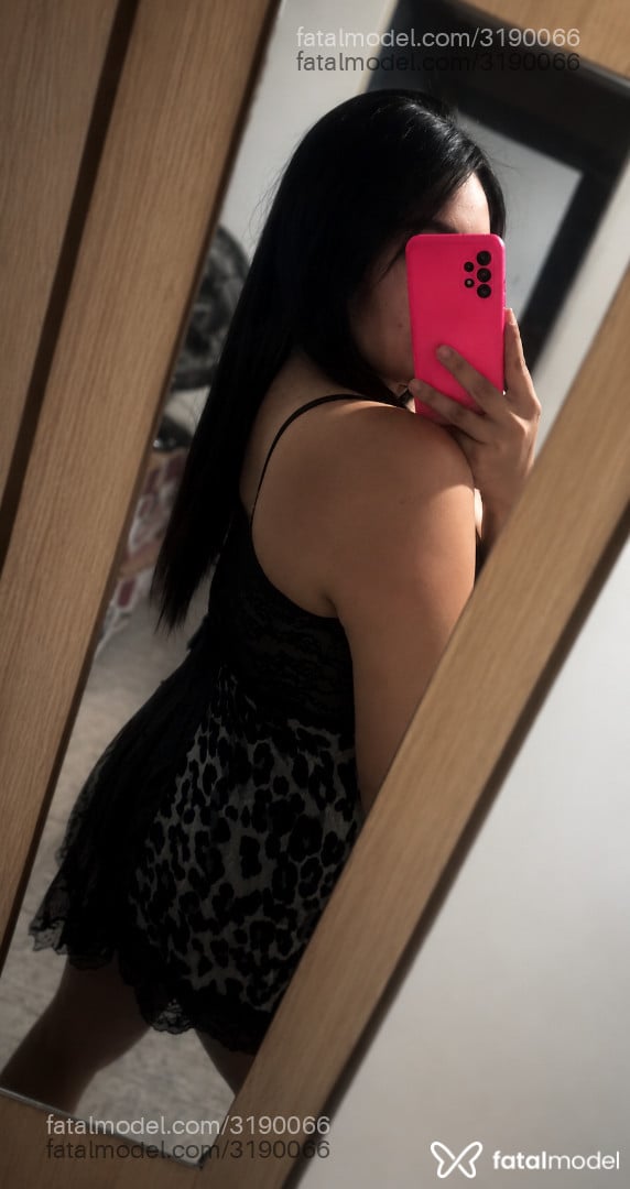 Acompanhante mulher morena (o) de olhos castanhos em Brasília - Beattriz