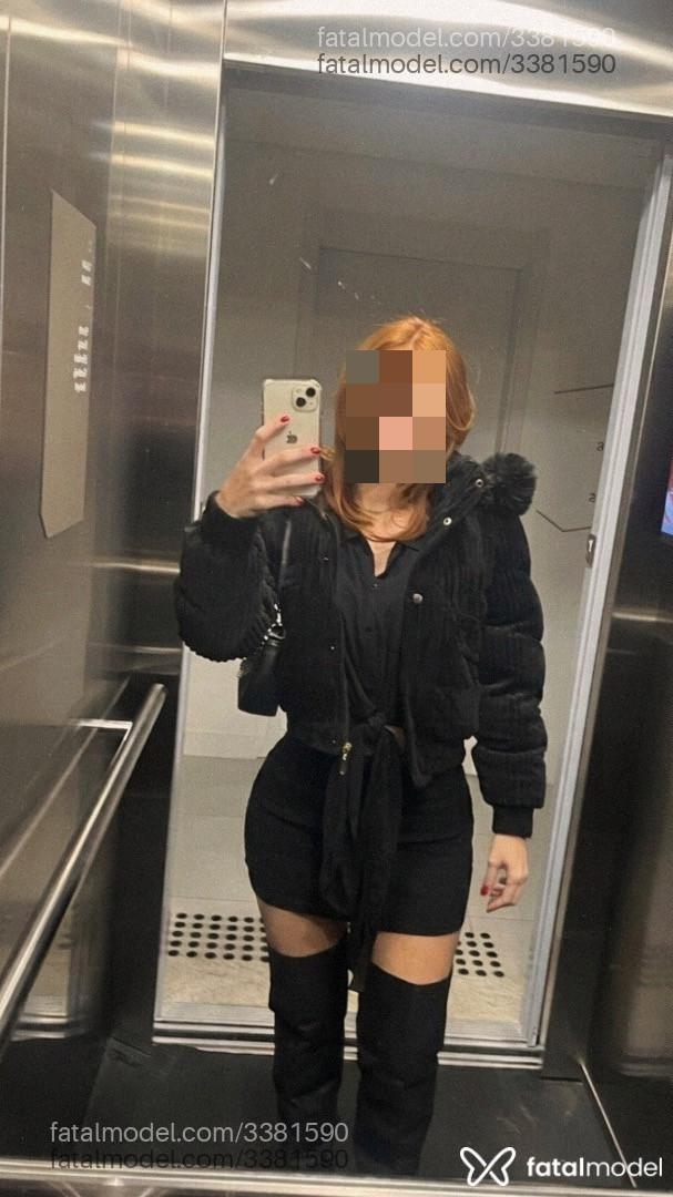 Acompanhante mulher ruiva (o) de olhos mel - Ginger Fox