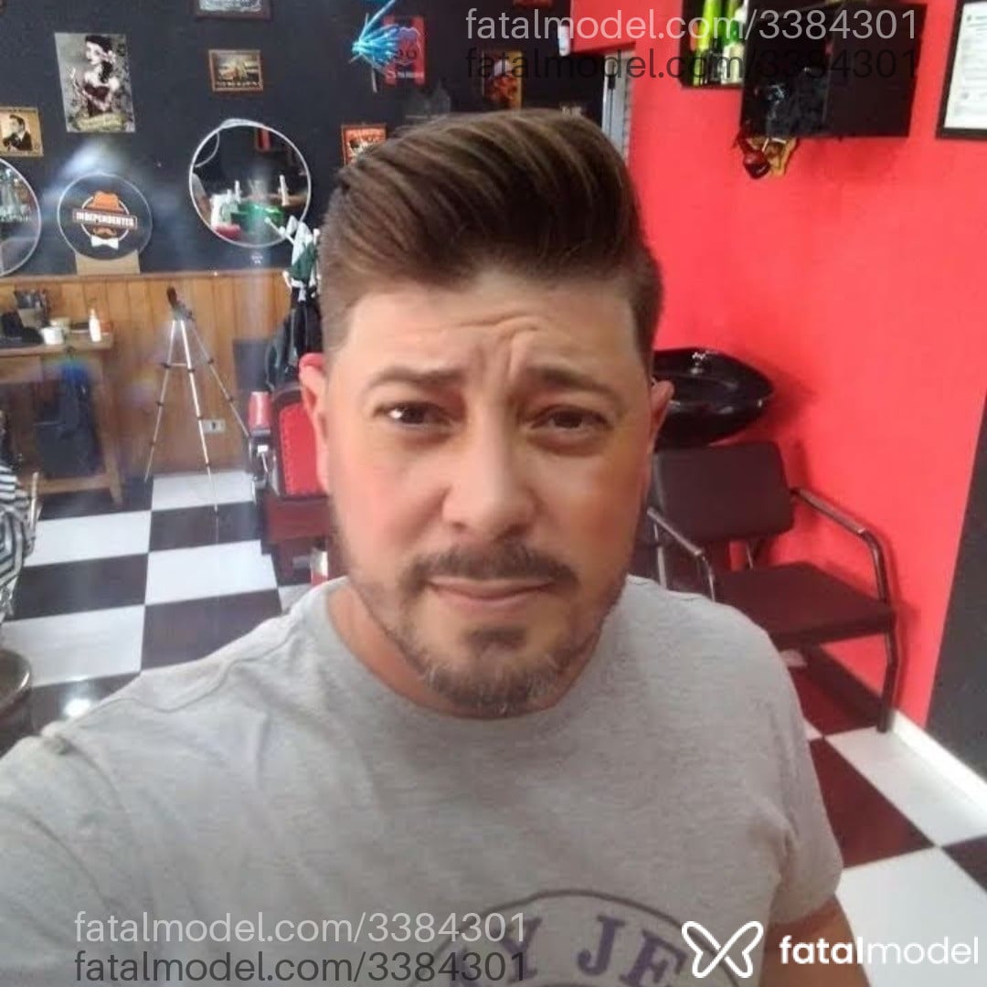 Acompanhante homem com cabelo castanho de olhos castanhos - Carlos Acompanhante homem com cabelo castanho de olhos castanhos - Carlos