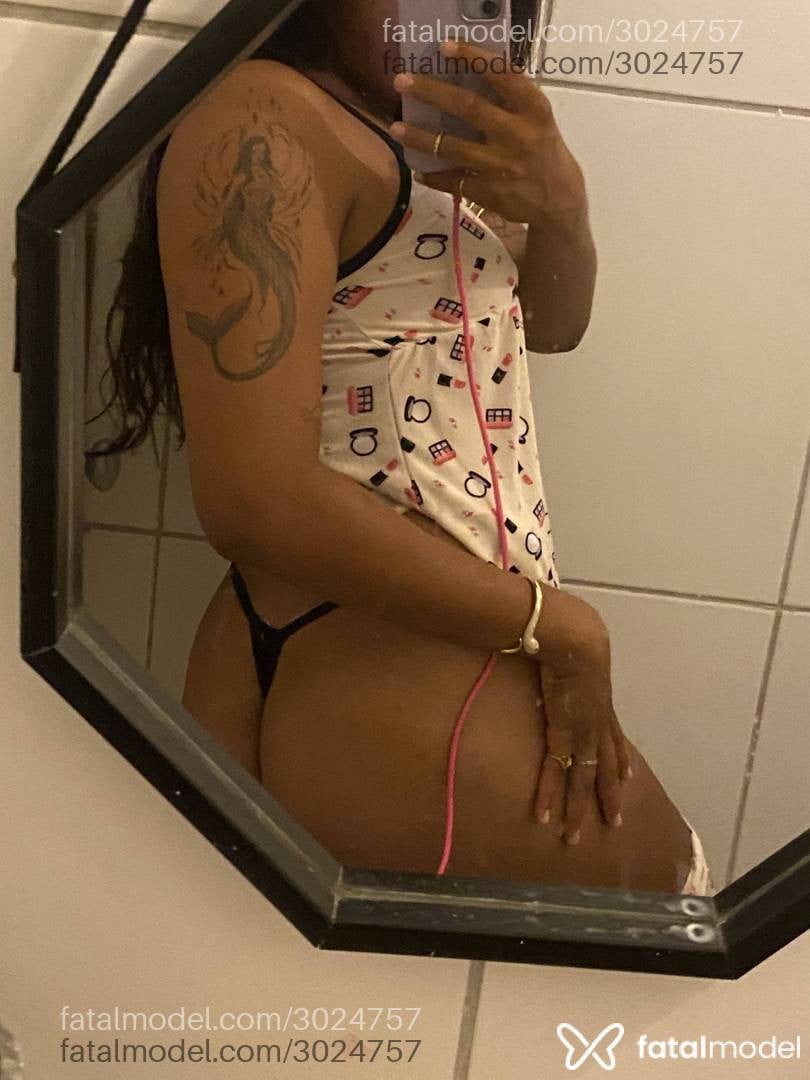 Acompanhante mulher trans ruiva (o) de olhos mel em Salvador - Pietra