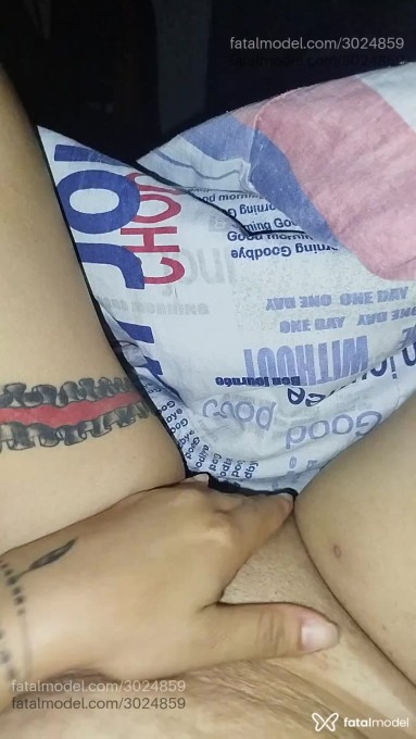 Acompanhante mulher com cabelo castanho de olhos castanhos em Rio de Janeiro Acompanhante mulher com cabelo castanho de olhos castanhos em Rio de Janeiro - Joyjoy