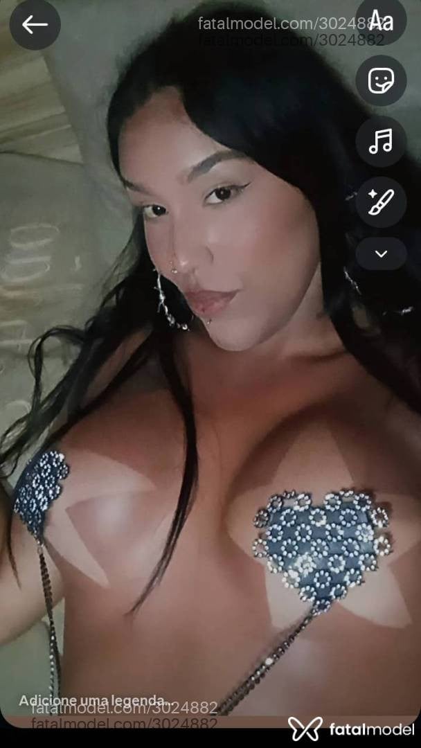 Acompanhante mulher trans morena (o) de olhos pretos - Bruna Amantt