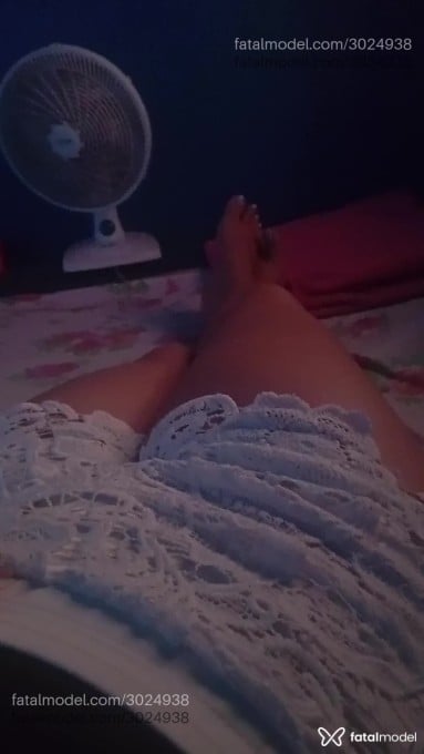 Acompanhante mulher morena (o) de olhos pretos - Bianca Acompanhante mulher morena (o) de olhos pretos - Bianca