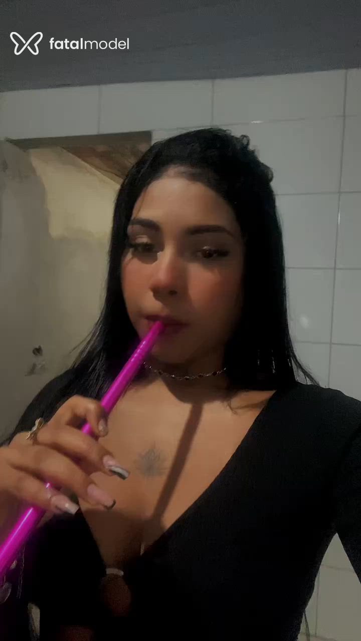 Acompanhante mulher morena (o) de olhos castanhos - Gabi Lima
