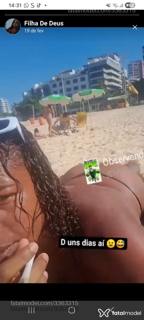 Acompanhante mulher morena (o) de olhos pretos - Larrisa Acompanhante mulher morena (o) de olhos pretos - Larrisa