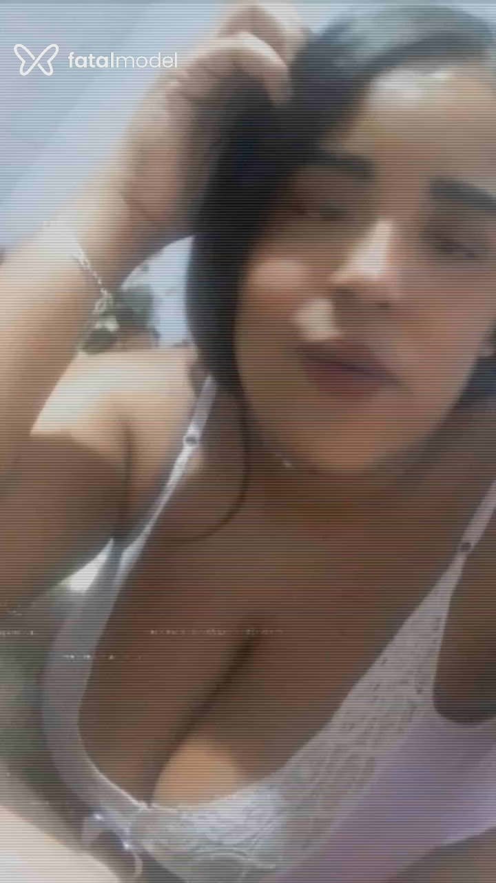 Acompanhante mulher morena (o) de olhos castanhos - Isadoraa