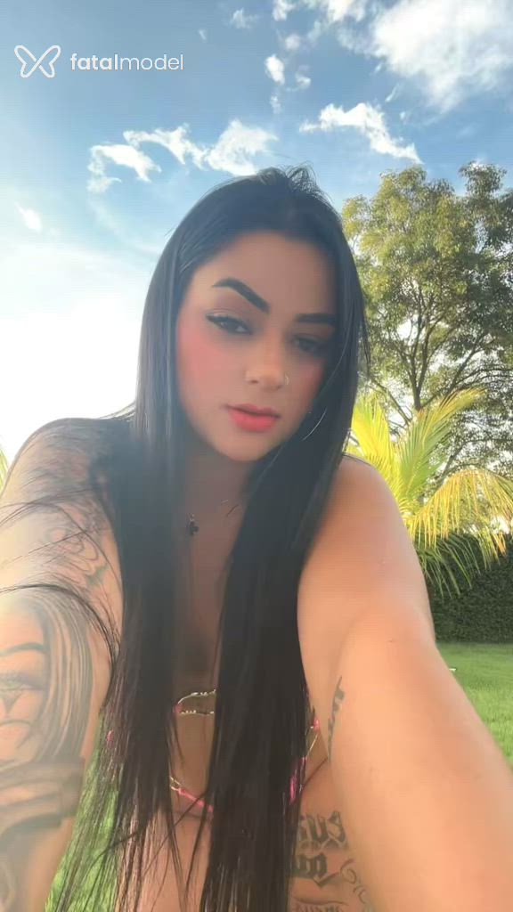 Acompanhante mulher morena (o) de olhos castanhos - Ayla Medina Acompanhante mulher morena (o) de olhos castanhos - Ayla Medina