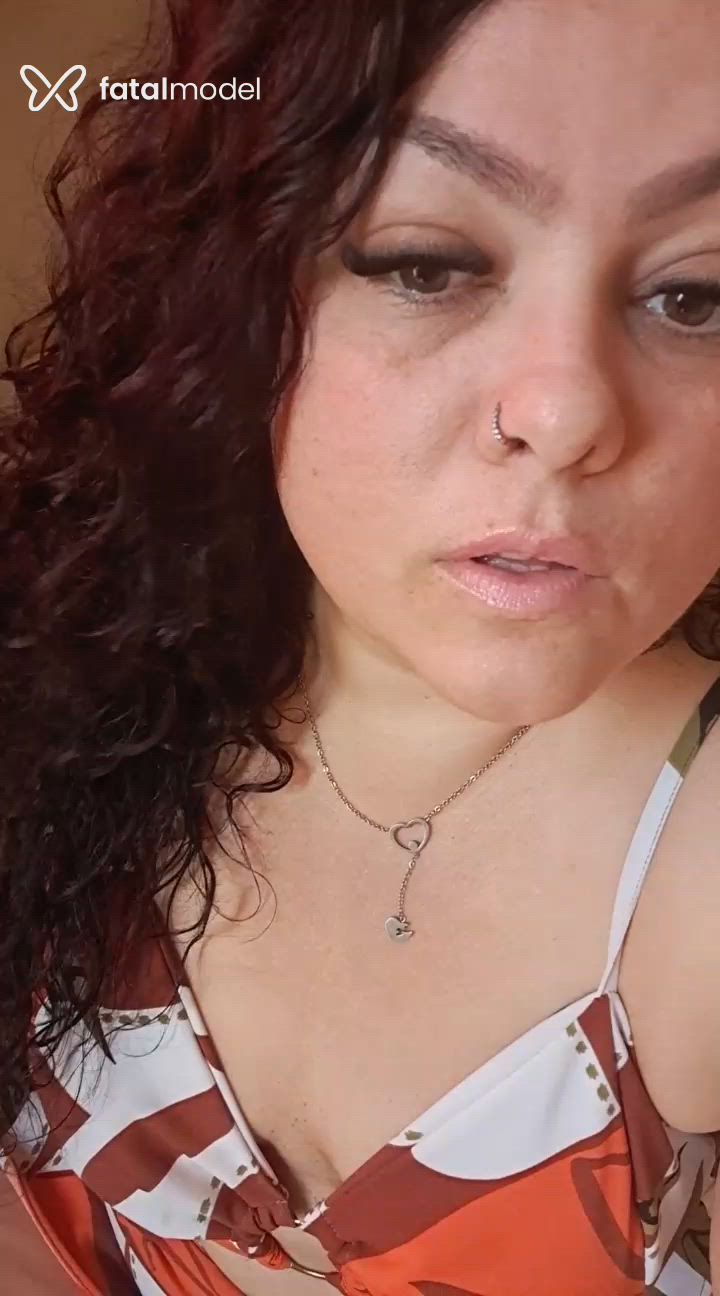 Acompanhante mulher morena (o) de olhos mel em Juiz de Fora Acompanhante mulher morena (o) de olhos mel em Juiz de Fora - TINA BORGES