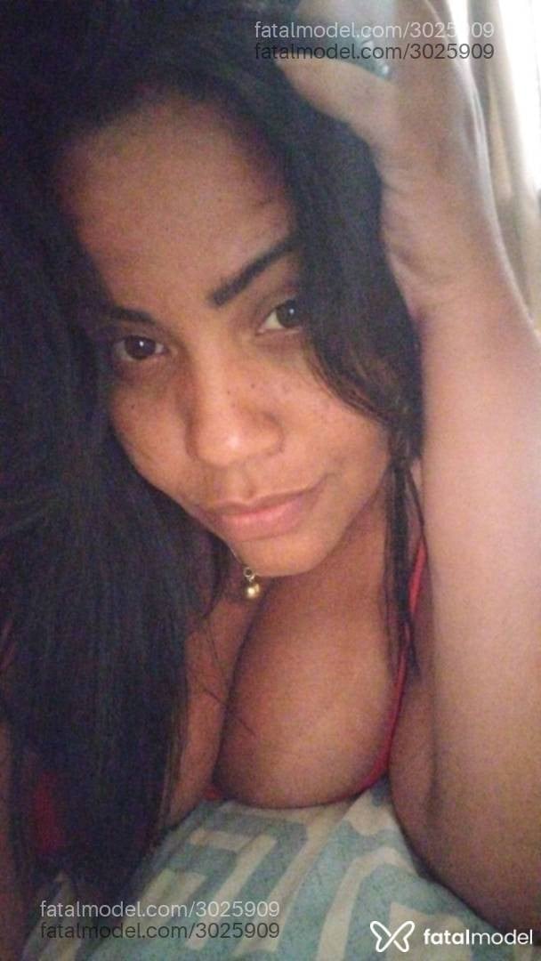 Acompanhante mulher morena (o) de olhos castanhos em Rio de Janeiro Acompanhante mulher morena (o) de olhos castanhos em Rio de Janeiro - Fernanda