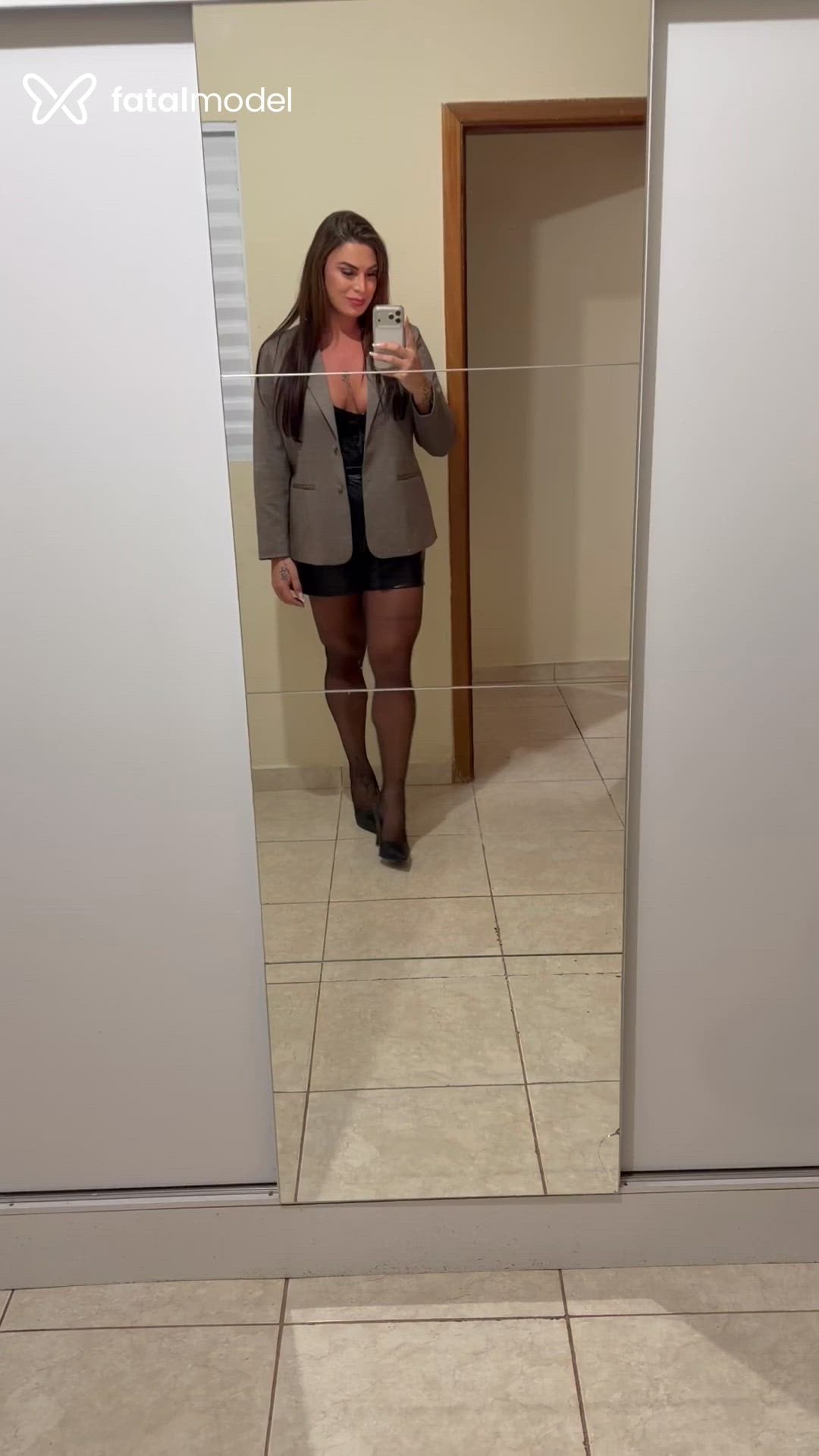 Acompanhante mulher trans morena (o) de olhos castanhos em Limeira - Sabrina
