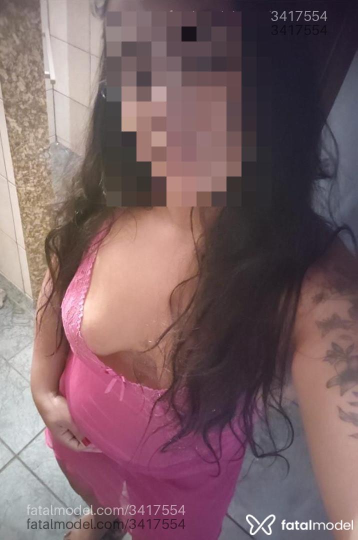 Acompanhante mulher morena (o) de olhos pretos em Macaé Acompanhante mulher morena (o) de olhos pretos em Macaé - Bruna