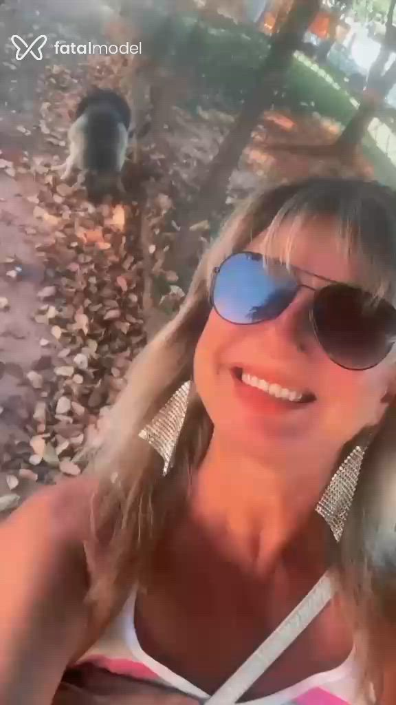 Acompanhante mulher loira (o) de olhos mel em Americana Acompanhante mulher loira (o) de olhos mel em Americana - Cacah Arruda
