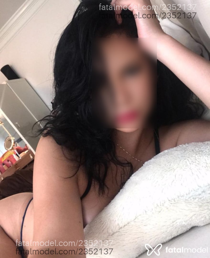Acompanhante mulher morena (o) de olhos castanhos em Porto Alegre - Ester