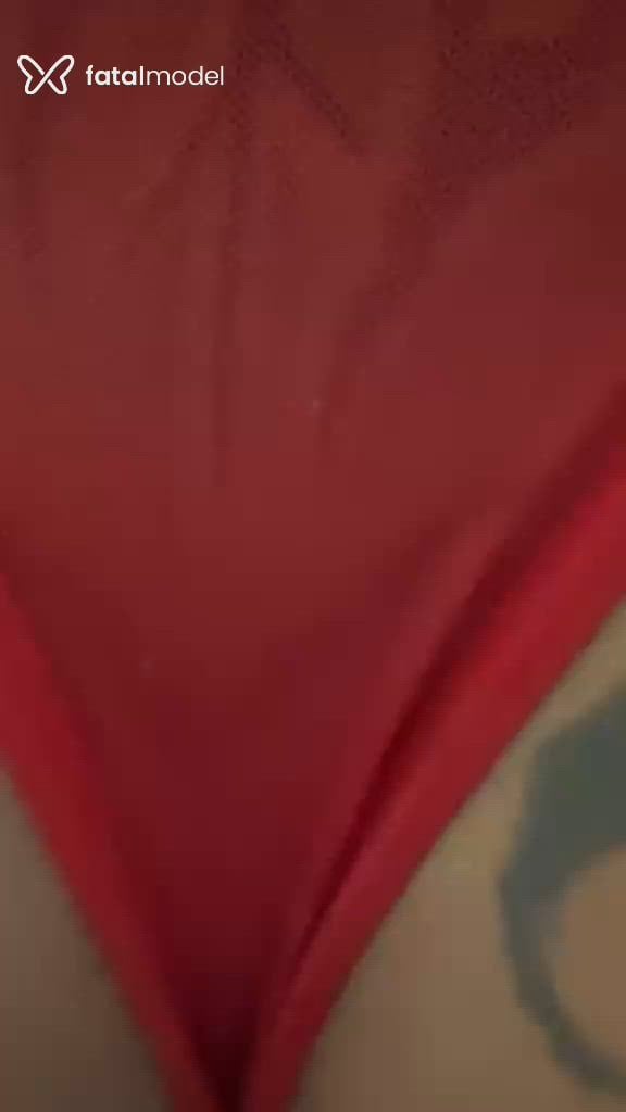 Acompanhante mulher trans com cabelo castanho de olhos castanhos em Limeira - Joyce Lira