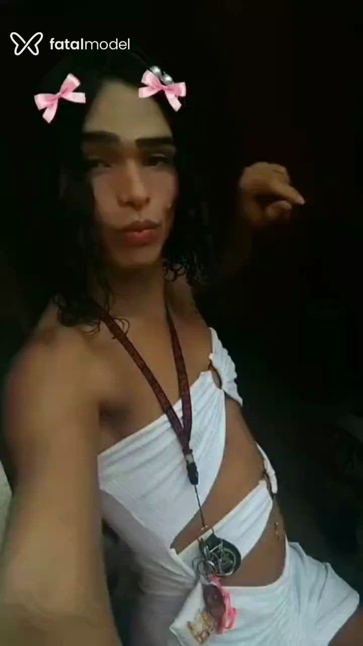 Acompanhante mulher trans com cabelo castanho de olhos castanhos em Olinda Acompanhante mulher trans com cabelo castanho de olhos castanhos em Olinda - Gabriela Vitorinha
