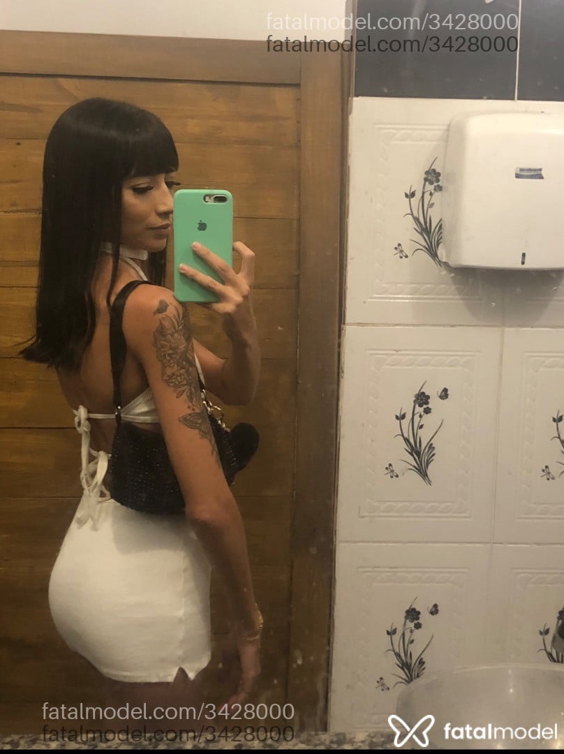 Acompanhante mulher morena (o) de olhos castanhos em Volta Redonda - Liz Hellena