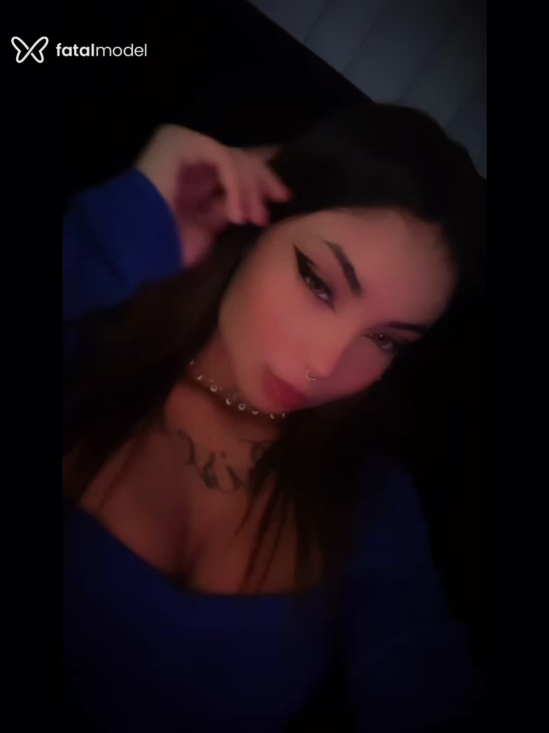 Acompanhante mulher morena (o) de olhos mel - Livia