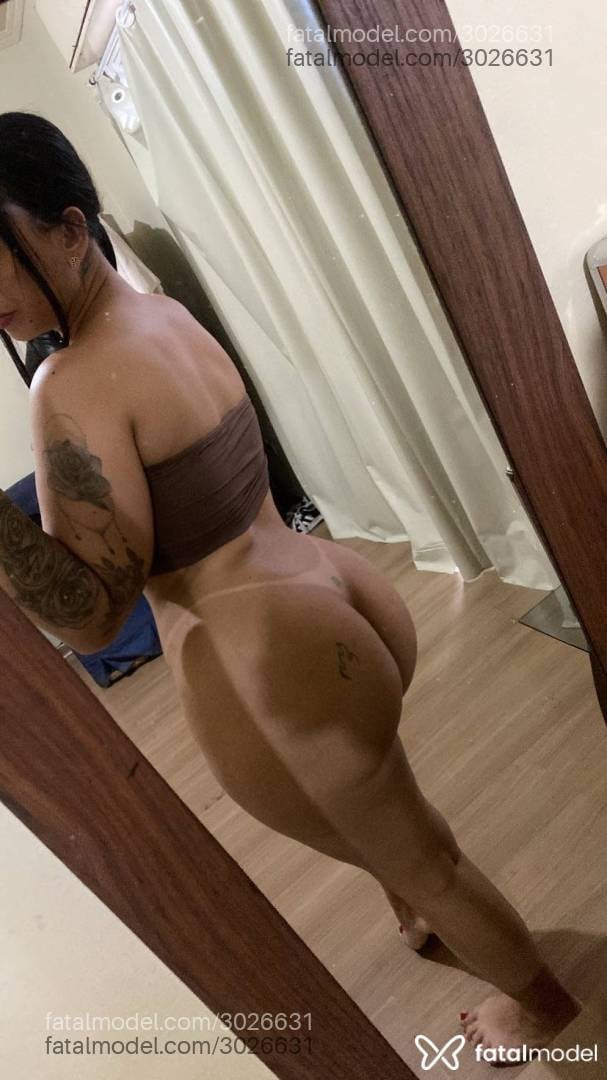 Acompanhante mulher morena (o) de olhos castanhos - Sofia Melo