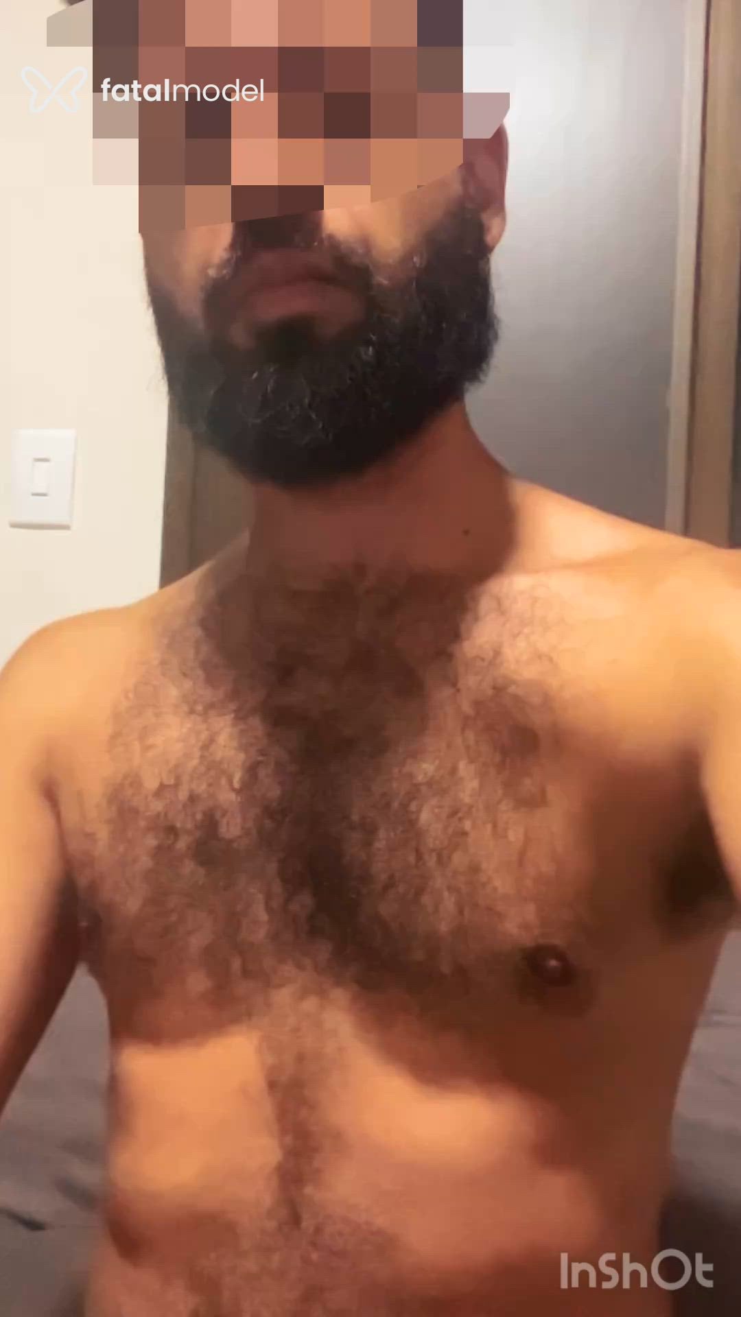 Acompanhante homem morena (o) de olhos pretos - Peludinho Cb Acompanhante homem morena (o) de olhos pretos - Peludinho Cb