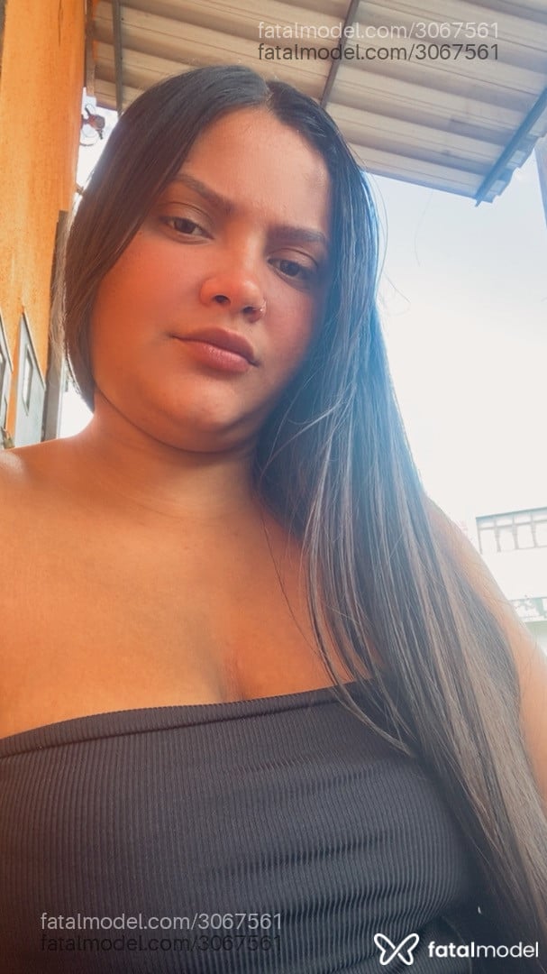 Acompanhante mulher morena (o) de olhos castanhos em Prata - Bruna