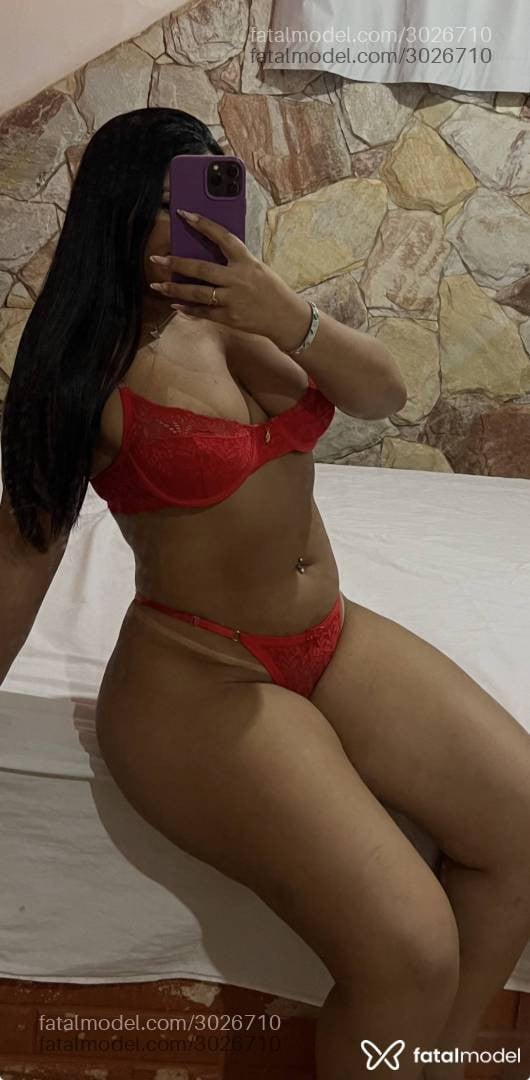 Acompanhante mulher morena (o) de olhos castanhos - Camila Hah