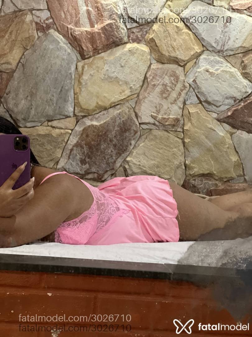 Acompanhante mulher morena (o) de olhos castanhos - Camila Hah