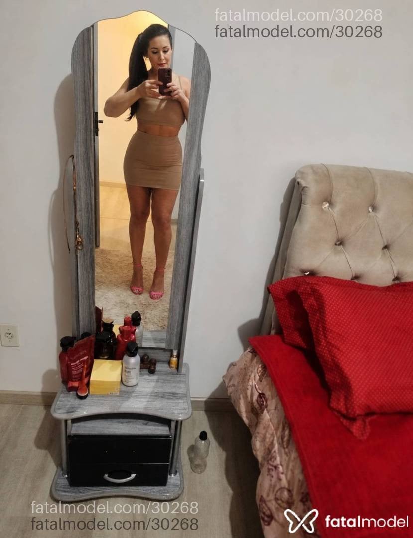 Acompanhante mulher morena (o) de olhos castanhos em Chapecó - Ane colcci