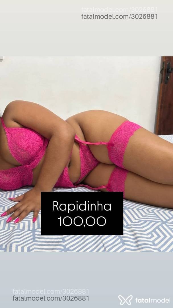 Acompanhante mulher morena (o) de olhos pretos - Melissa Ferrari