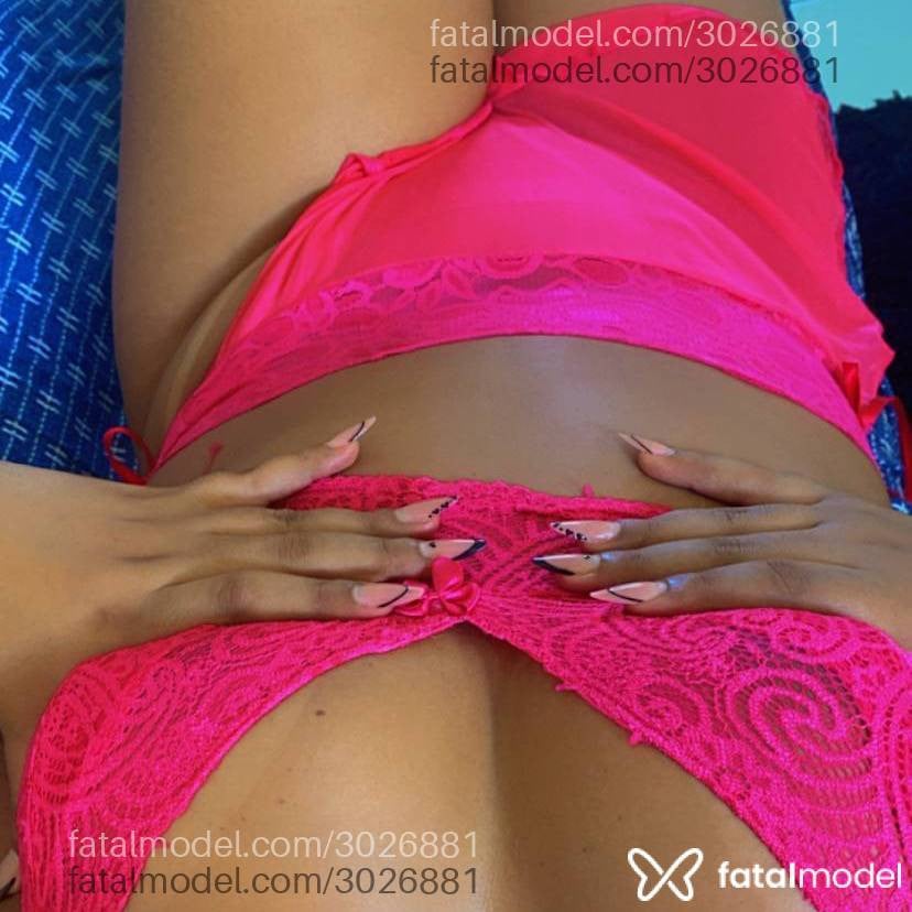 Acompanhante mulher morena (o) de olhos pretos em Alagoinhas - Melissa Ferrari