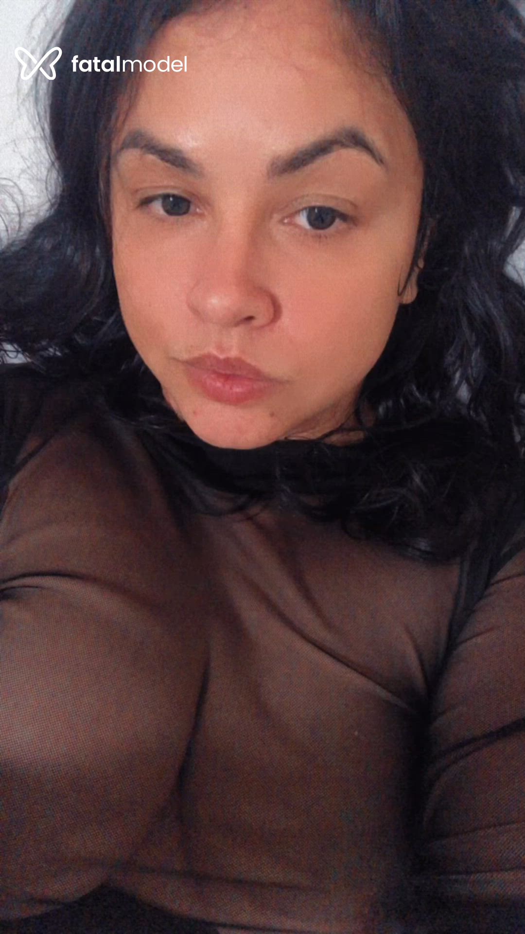 Acompanhante mulher morena (o) de olhos pretos em São José - Lindany