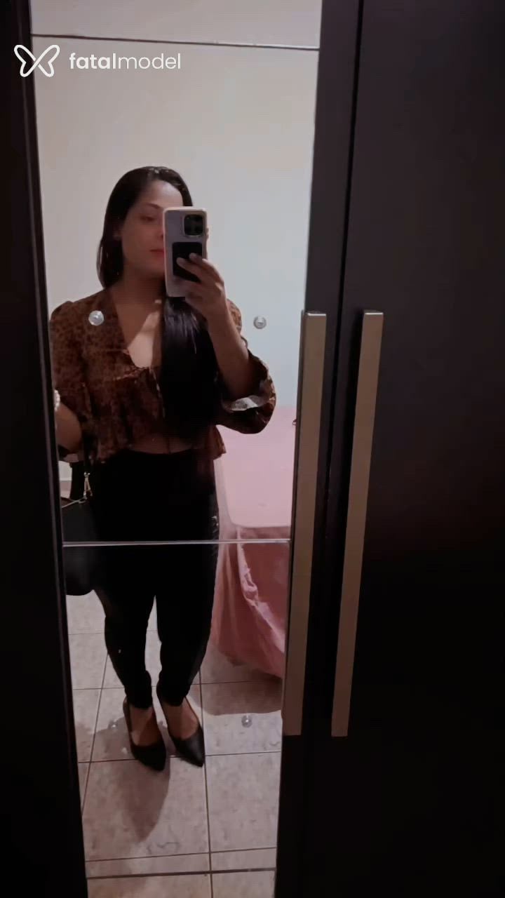 Acompanhante mulher com cabelo castanho de olhos castanhos em Artur Nogueira Acompanhante mulher com cabelo castanho de olhos castanhos em Artur Nogueira - Bruninhaasurfis