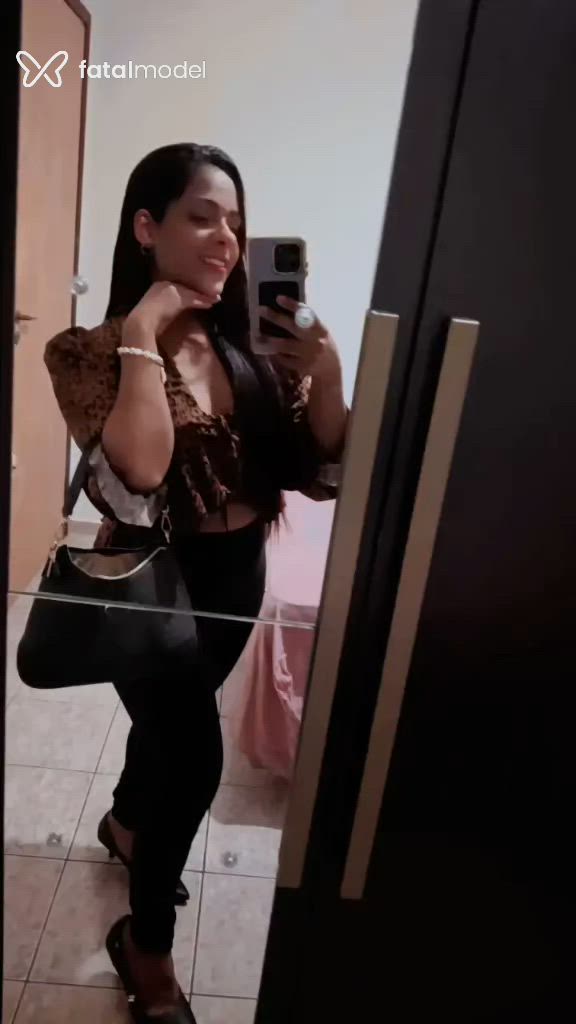 Acompanhante mulher com cabelo castanho de olhos castanhos em Artur Nogueira Acompanhante mulher com cabelo castanho de olhos castanhos em Artur Nogueira - Bruninhaasurfis