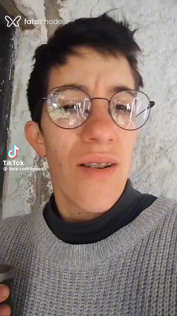 Acompanhante mulher com cabelo castanho de olhos mel em Linhares - Angel