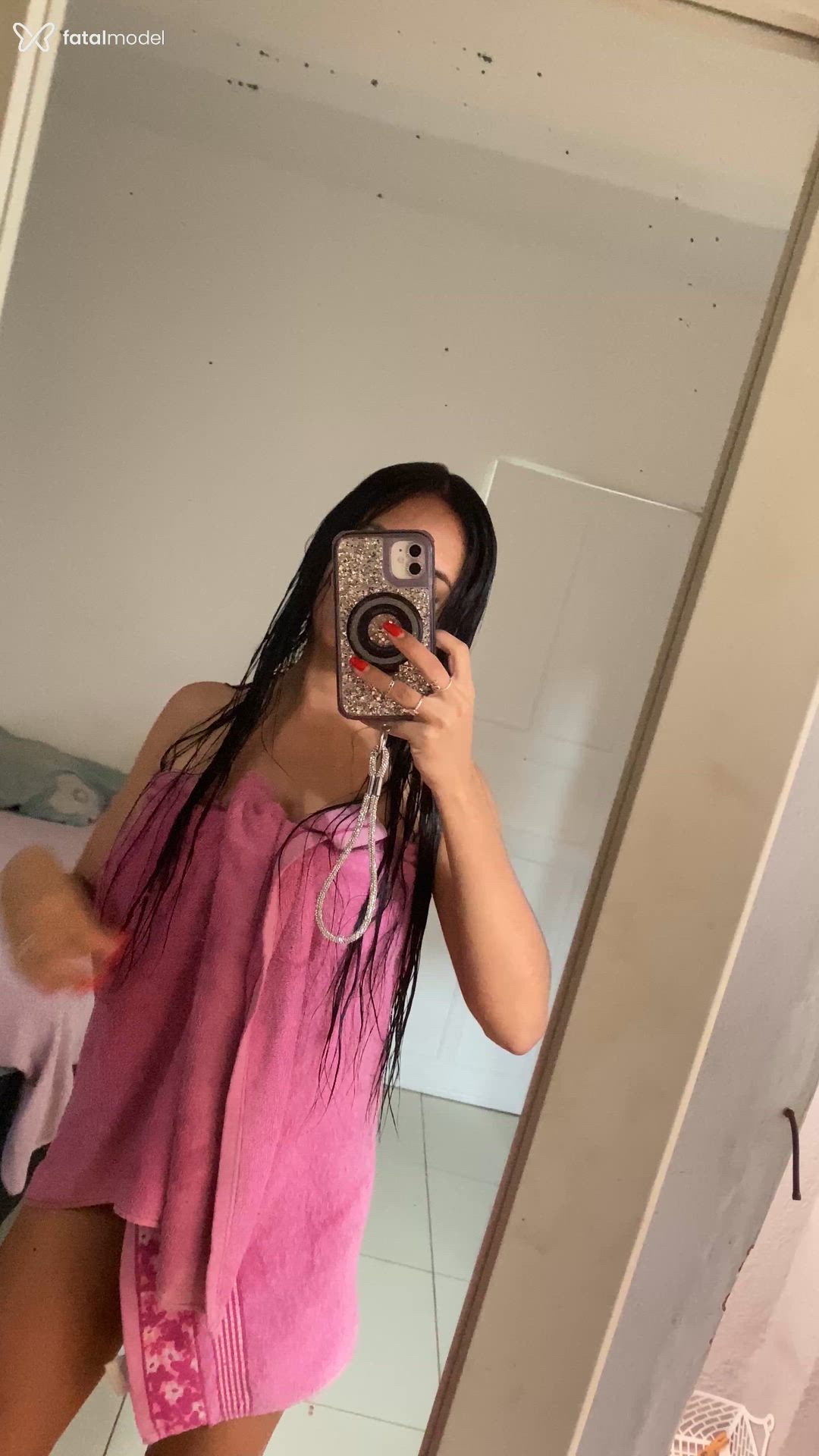 Acompanhante mulher com cabelo castanho de olhos mel em Linhares - Angel