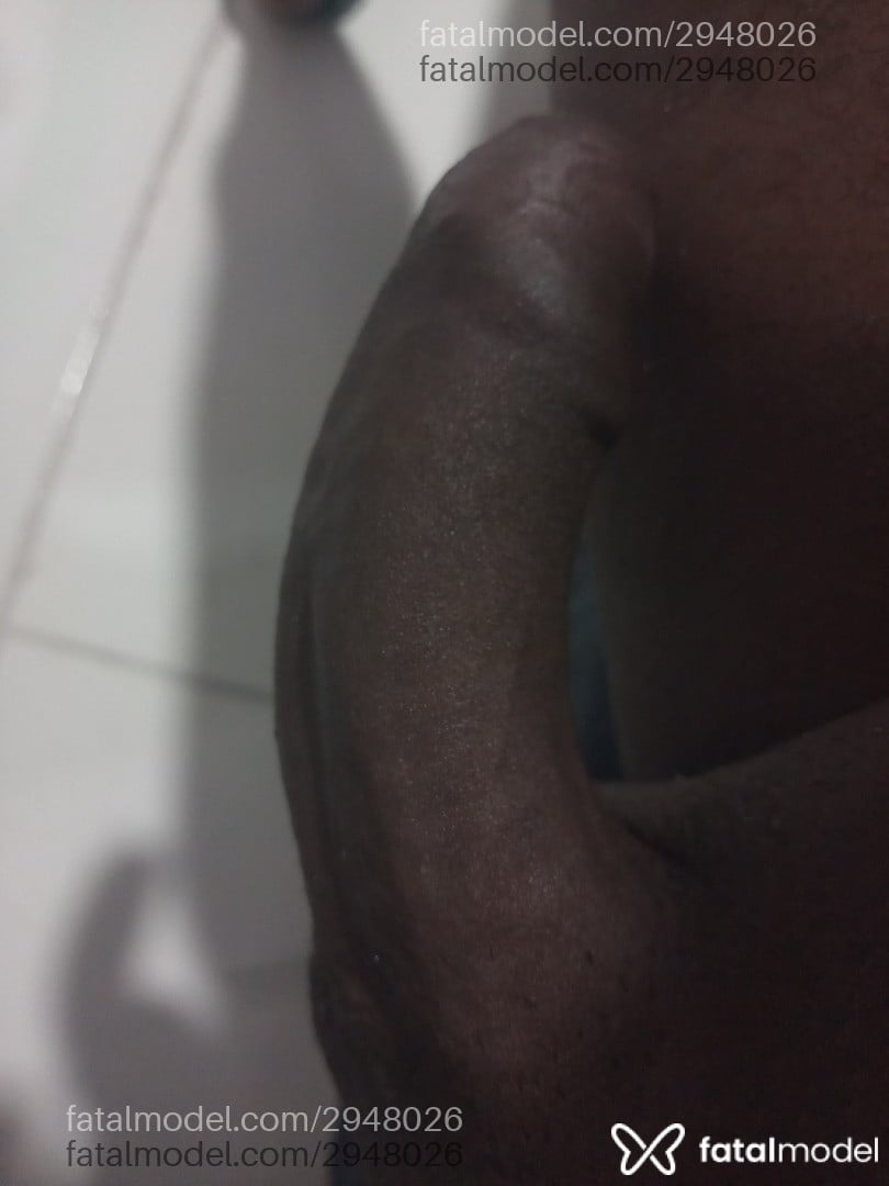 Acompanhante homem morena (o) de olhos castanhos em Porto Seguro - Nequinho