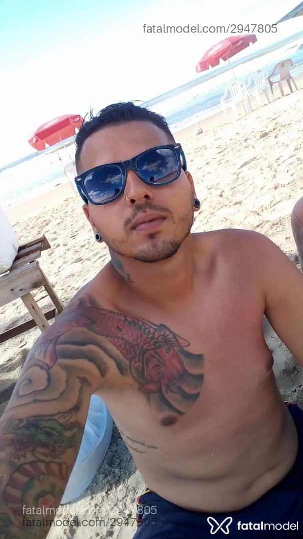 Acompanhante homem morena (o) de olhos pretos - Pedro Acompanhante homem morena (o) de olhos pretos - Pedro